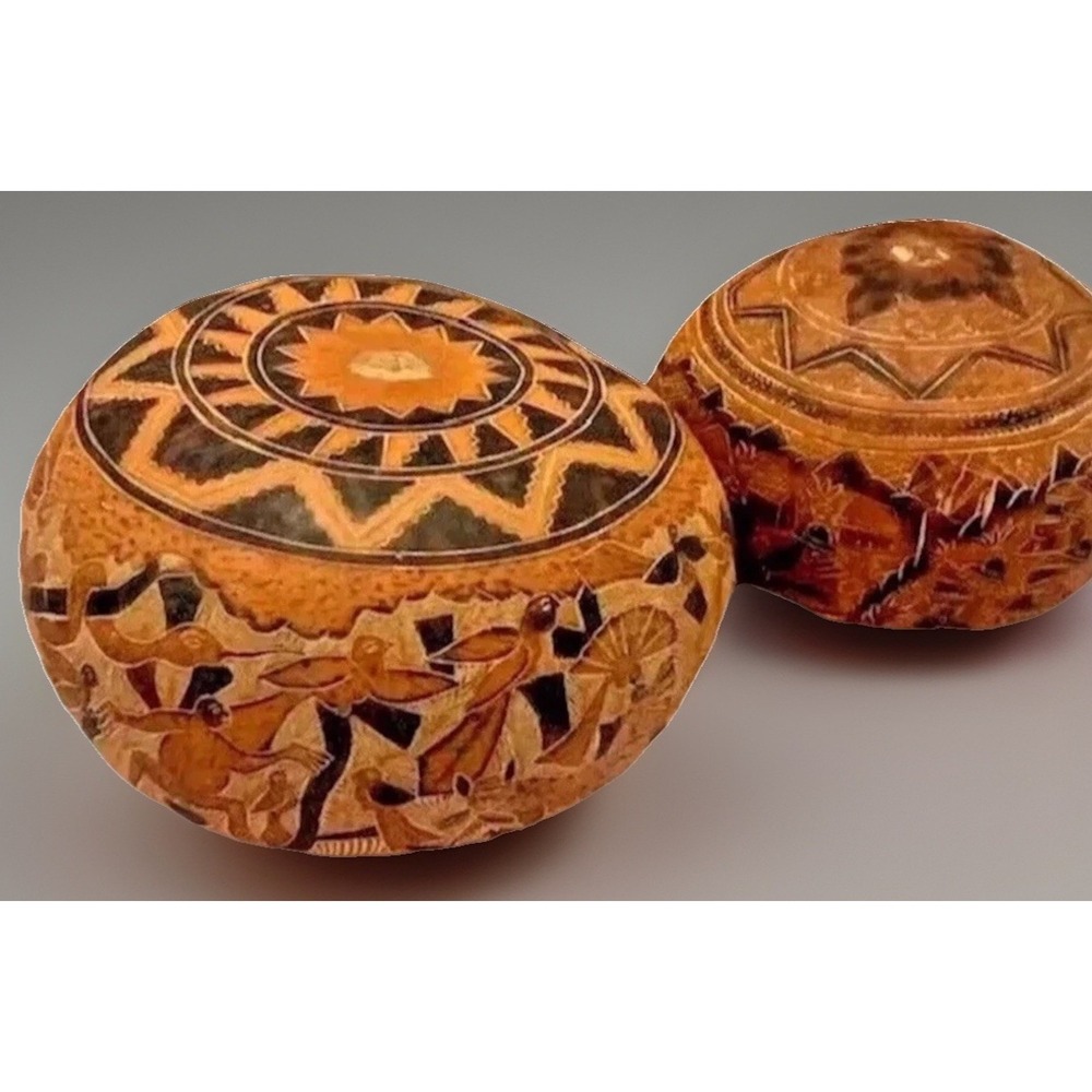 Vintage Peruvian Storyteller Art Gourd Hand Carved Folk Art 2 Piece Boho Retro
